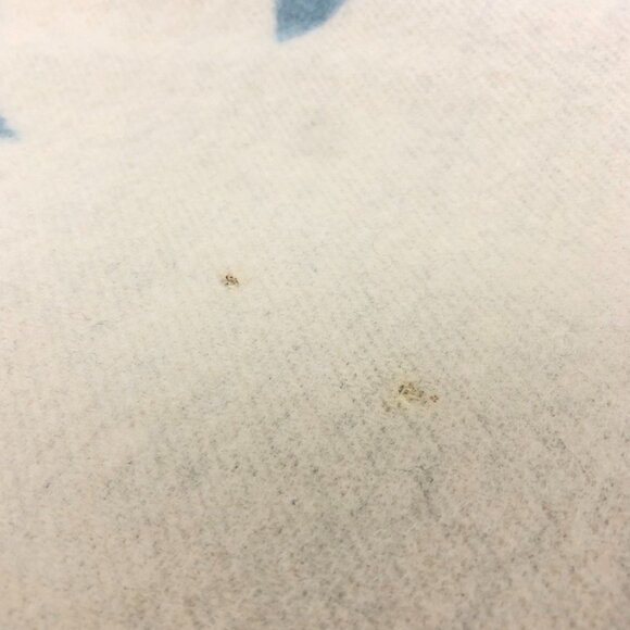 LOUIS VUITTON Black Scarf - Picture 3 of 7